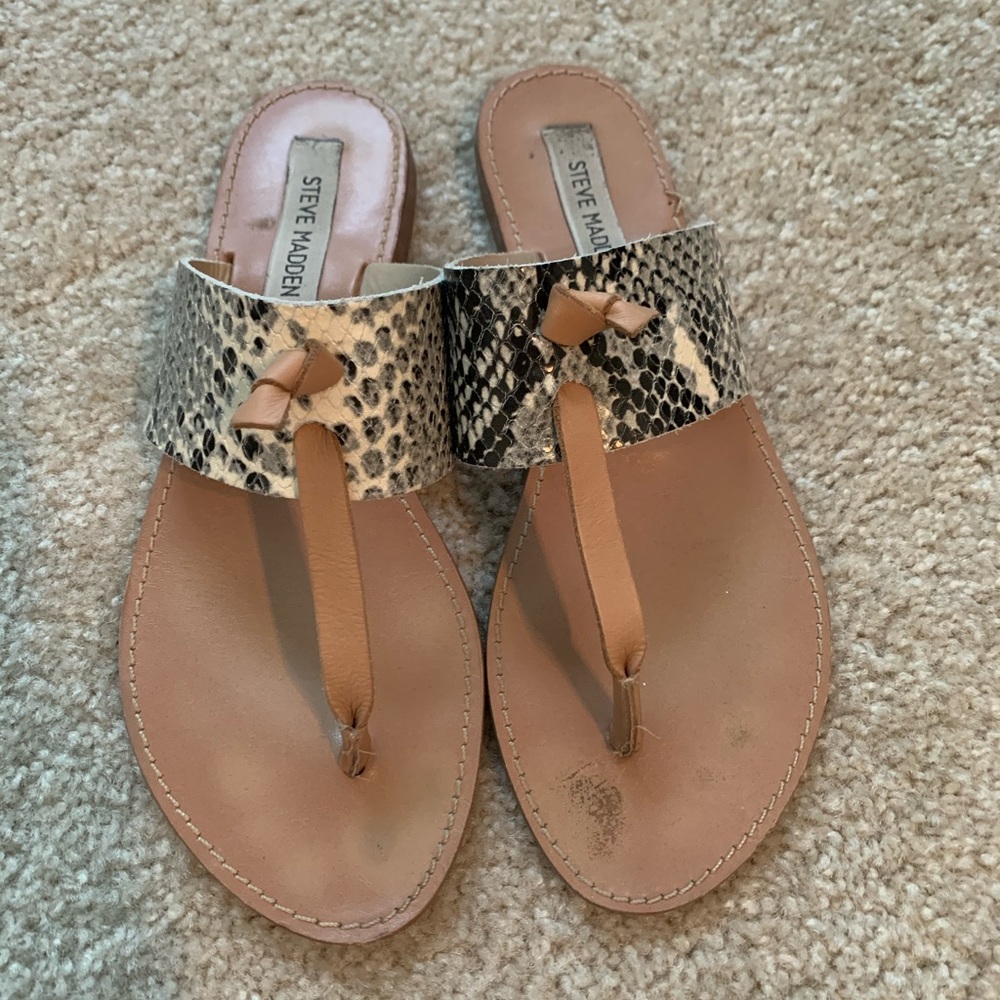 Steve Madden Flat Sandal